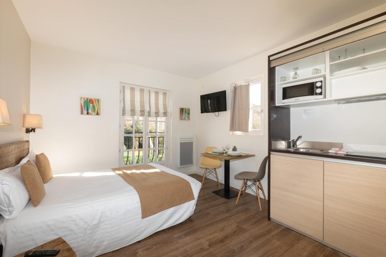 Hotel Residence Alaia Ascain Habitación foto