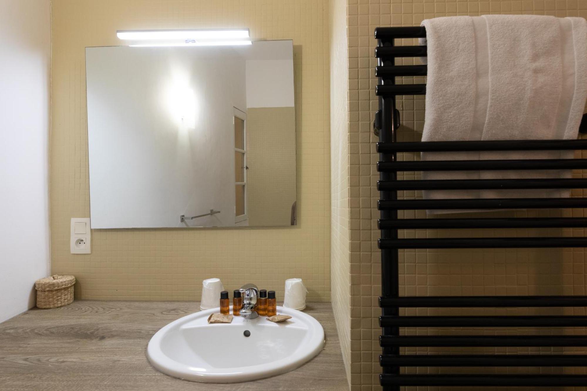 Hotel Residence Alaia Ascain Habitación foto